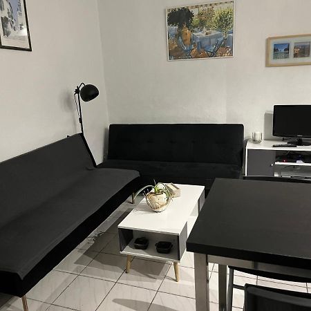 Apartmán T2 Avec Terrasse, Clim , Box Fibre Vedène Exteriér fotografie